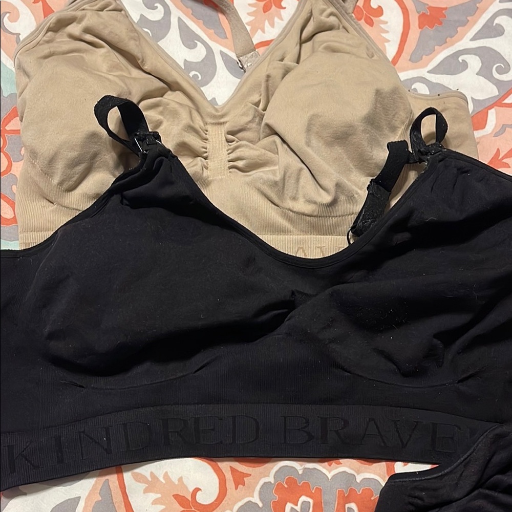 Kindred Bravely Black and Tan Seamless Bras